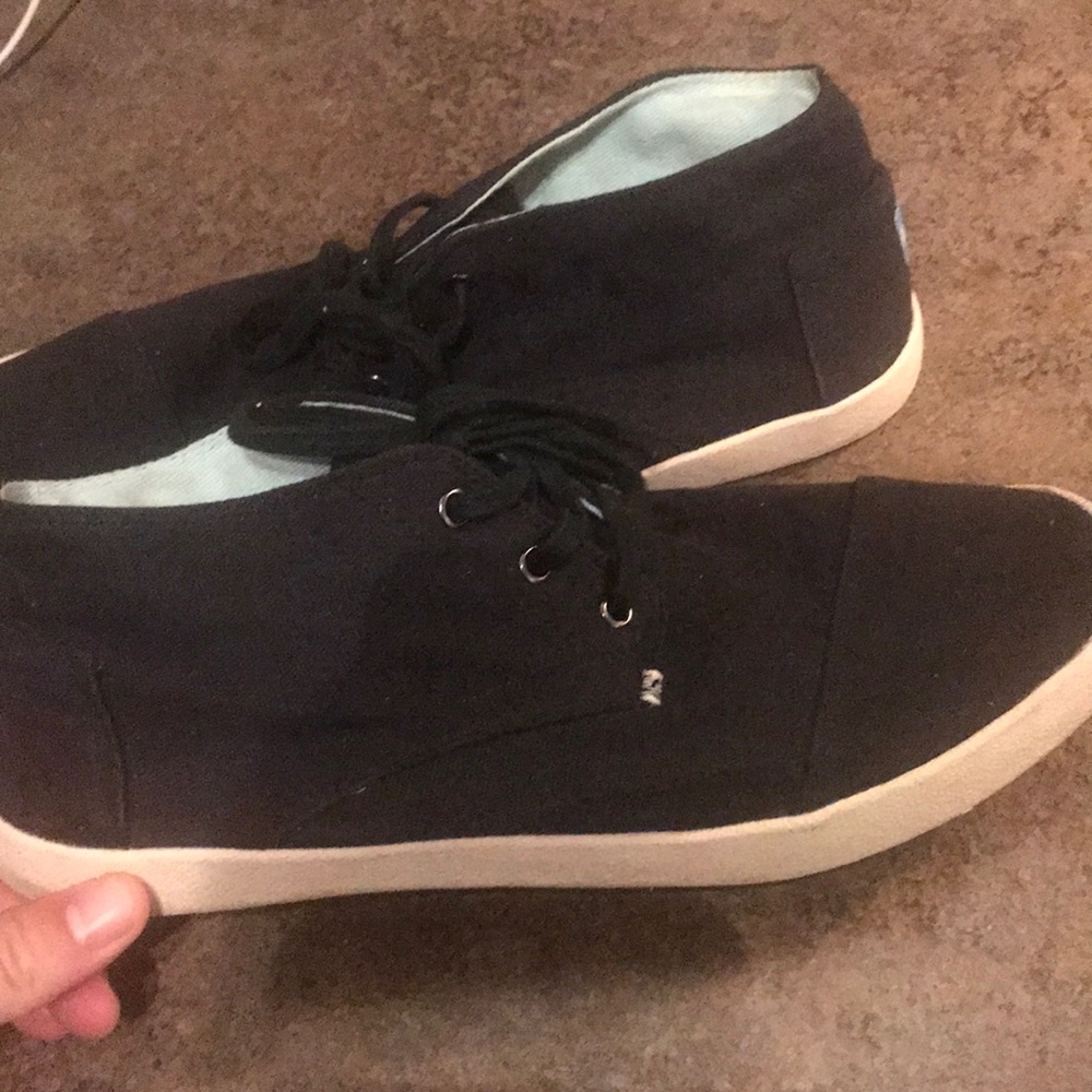 Toms high tops